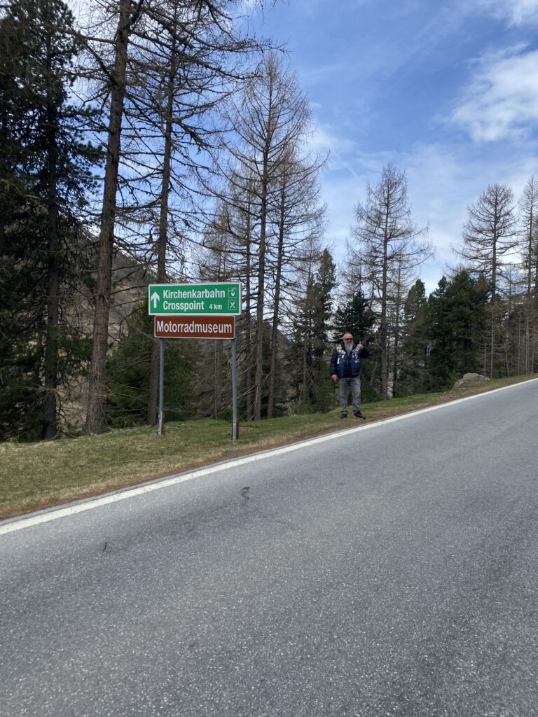 Ein Männlein steht im Walde... :-)