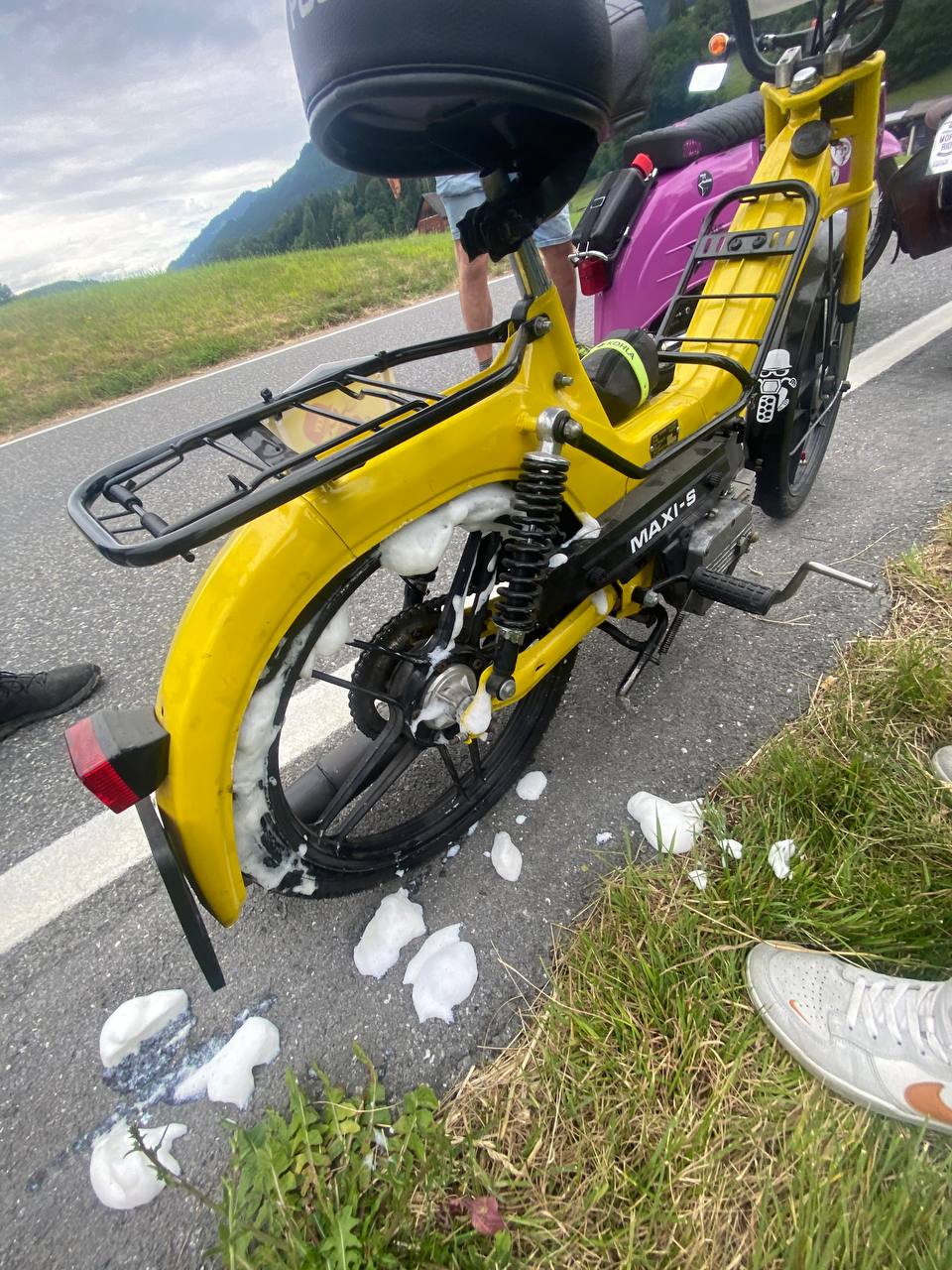 Victors Moped mit Reifenschaden - VMR 2026